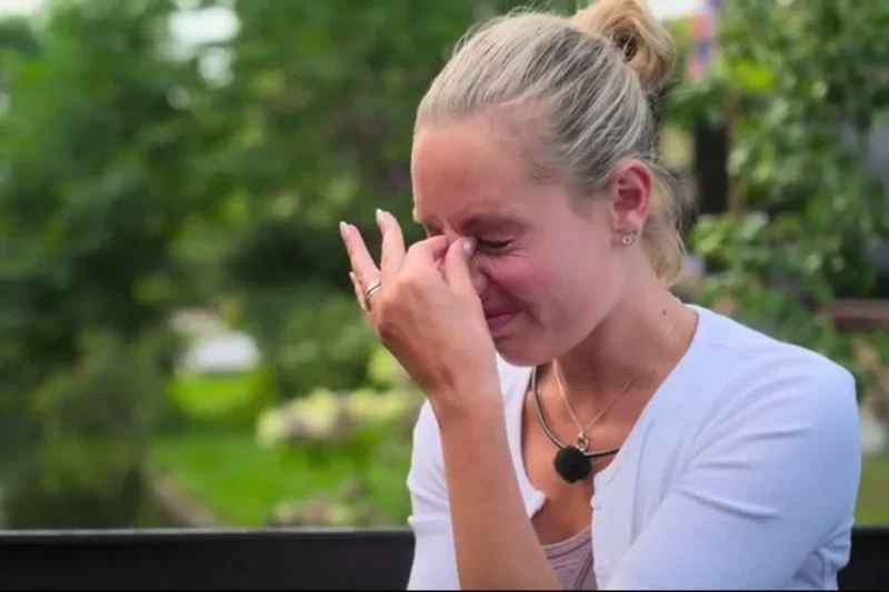 Amy Dowden fights back tears as she shares fears about having children after cancer
