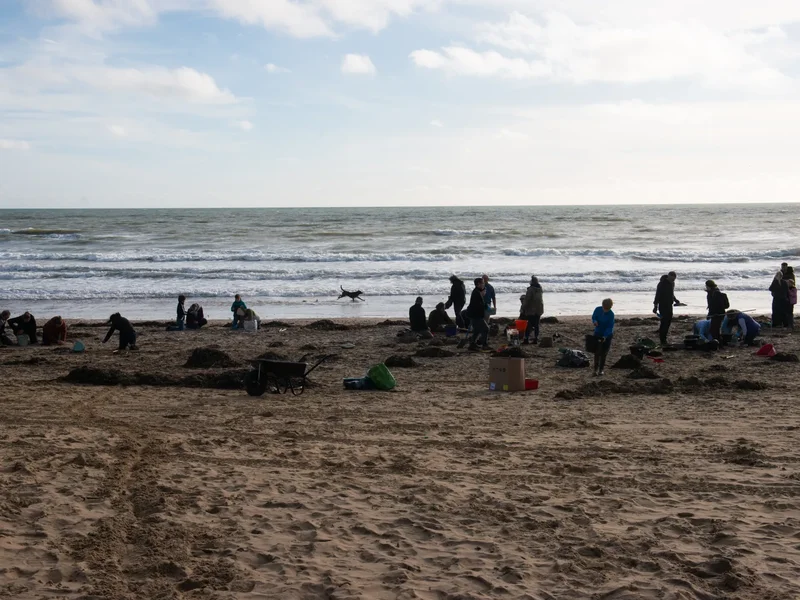 Palestinian refugee and two relatives drown off English coast