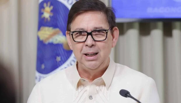 Palace condemns alleged plot to frame Executive Sec. Recto