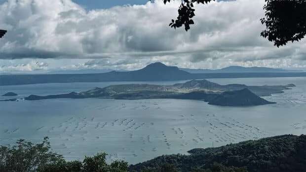 Taal Volcano sulfur dioxide emissions drop, but seismic unrest persists