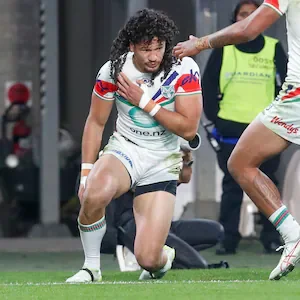 Warriors v Rabbitohs: Dallin Watene-Zelezniak set for surgery on broken colarbone