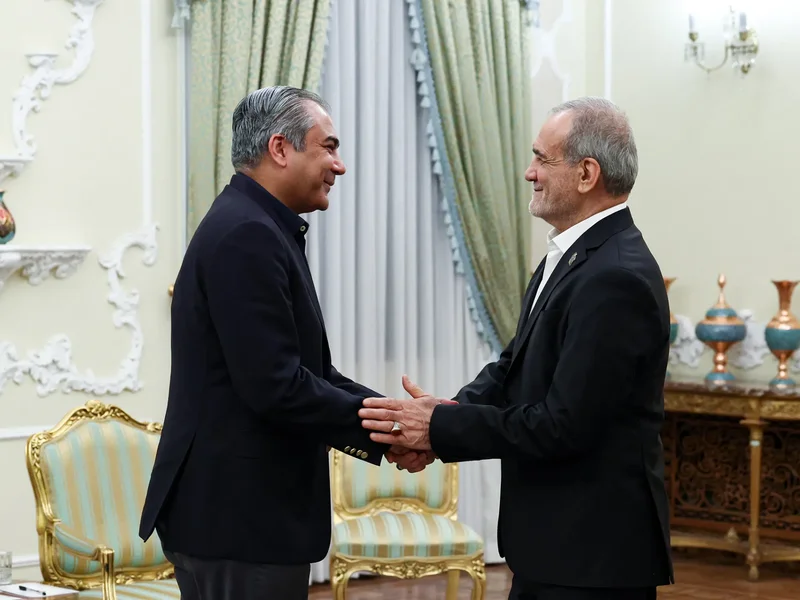 Iran holds firm on Hormuz conditions as Pakistan’s Naqvi visits Tehran