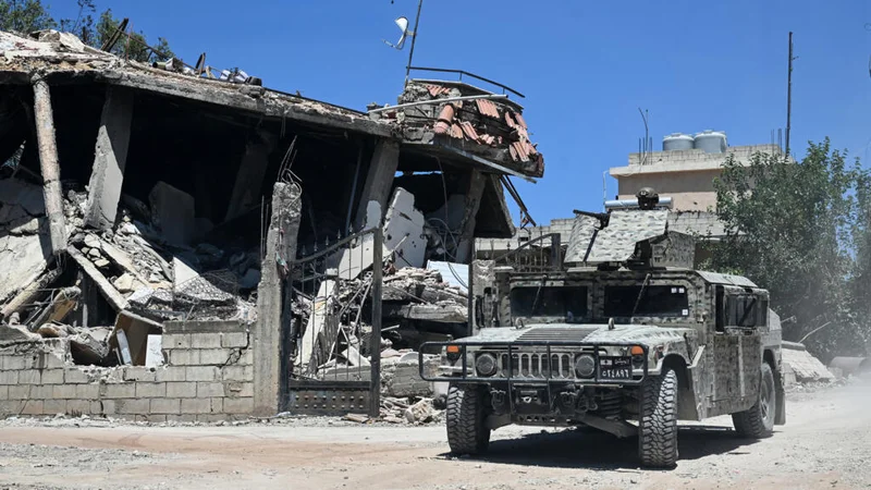 Israeli troops infiltrate Lebanese army-held village and build roadblock, mayor says
