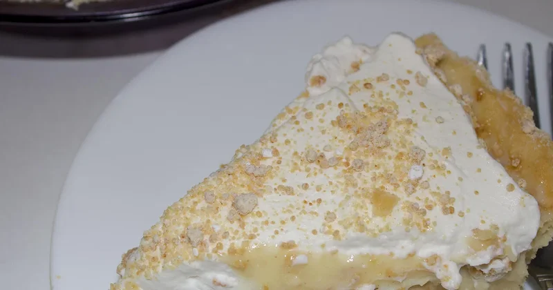 Recipe: Amish Peanut Butter Pie