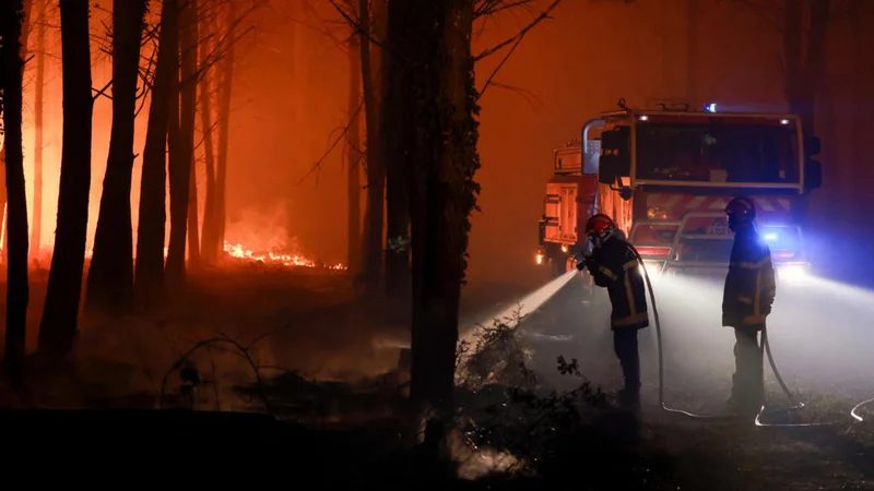 France evacuates hundreds as new wildfire threatens southwestern Landes region