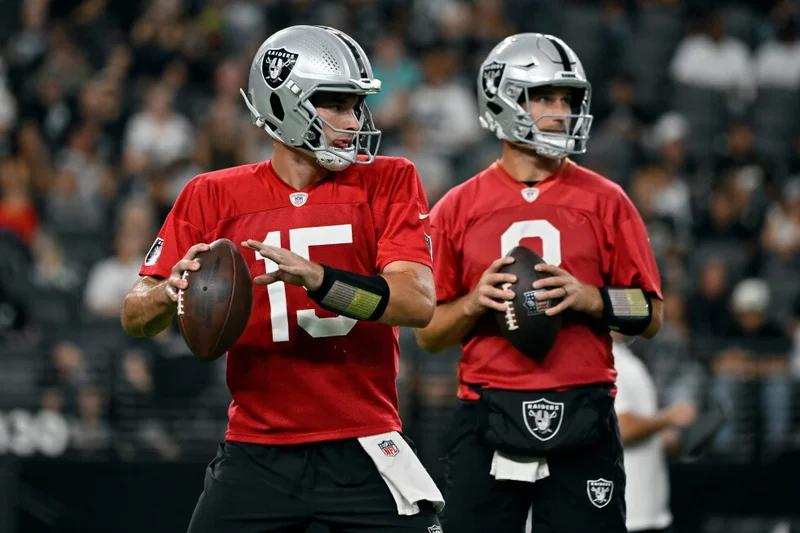 Kirk Cousins’ view on mentoring is different from Joe Montana and Brett Favre’s