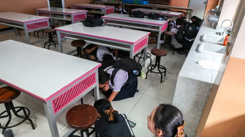 Thai schools hold active shooter drills after deadly attack
