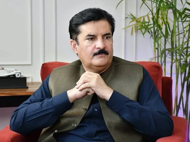 Kundi urges modern weapons for K-P police