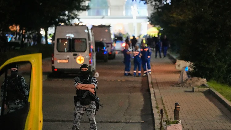 Moscow restaurant explosion kills 3, injures 21
