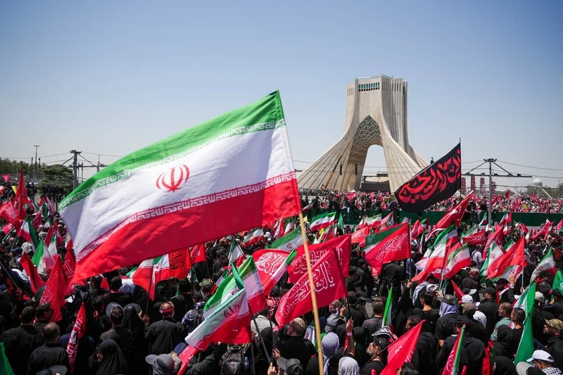 The world not thankful to Iran for its sacrifices