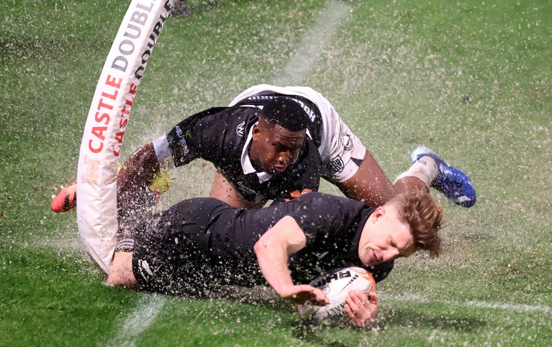 RAINING TRIES: Clinical All Blacks thrash directionless Sharks in ugly mismatch