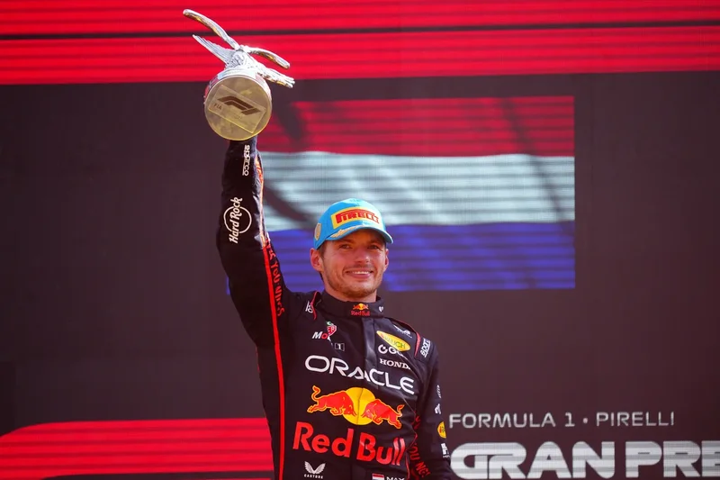 Max Verstappen ends switch speculation by signing new long-term Red Bull deal