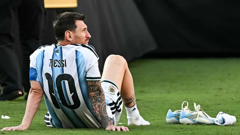 Messi says not certain to play ‘much longer’ after father’s death