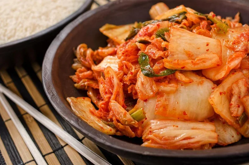Number of Koreans not eating kimchi on rise: data