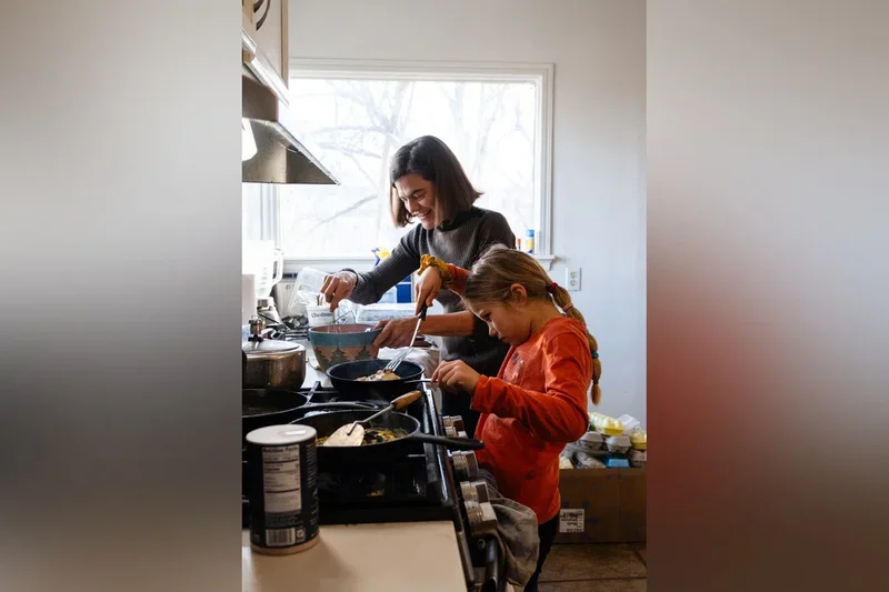 Parenting expert and Dopamine Kids author thinks your children need more fire and knives