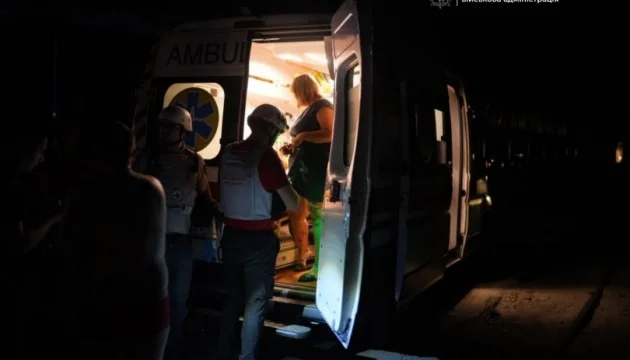 Russian attack on Zaporizhzhia kills one and injures six others