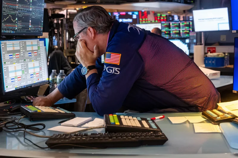 Wall Street’s favorite bet comes undone as chips whipsaw market