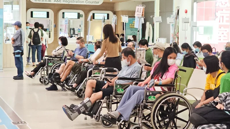 Full fee waivers rise 20-fold to 280,000 after healthcare reform, minister says