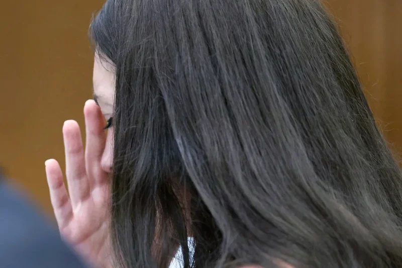 Lindsay Clancy breaks down during trial as jurors view 8-month-old’s autopsy photos
