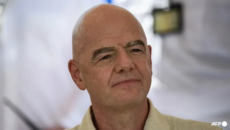 Trump says would be 'terrible mistake' to replace FIFA's Infantino