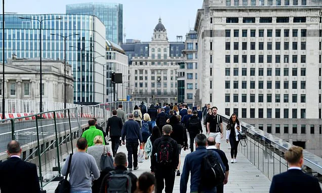 UK jobs market turns a corner as employers revive hiring plans
