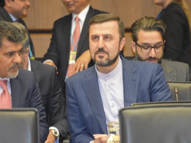 Hormuz can be opened or closed only by Iran’s command: Deputy FM
