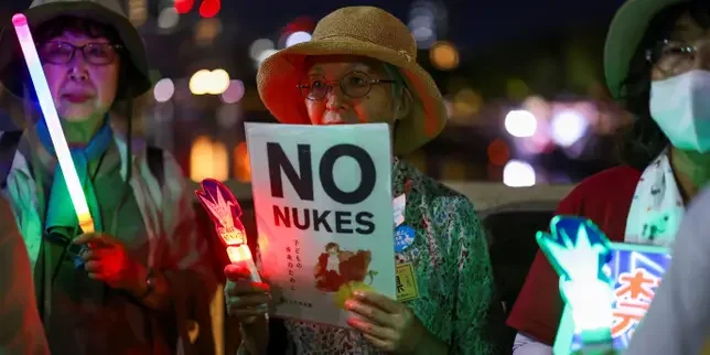 Japan debates position on nuclear weapons amid Hiroshima and Nagasaki commemorations