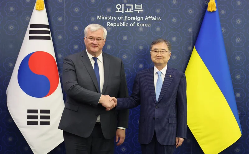 Seoul cautious about Ukraine's defense request amid claims up to 50,000 N. Korean troops being sent to Russia