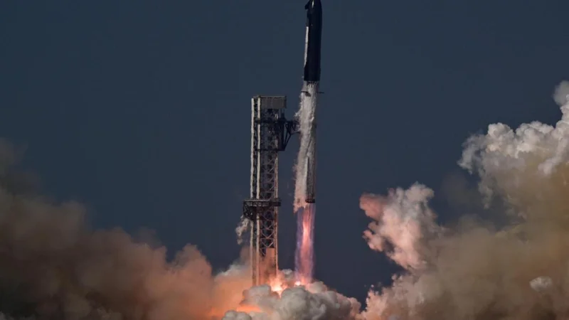 SpaceX revenue jumps 92% in first earnings report, but shares slide