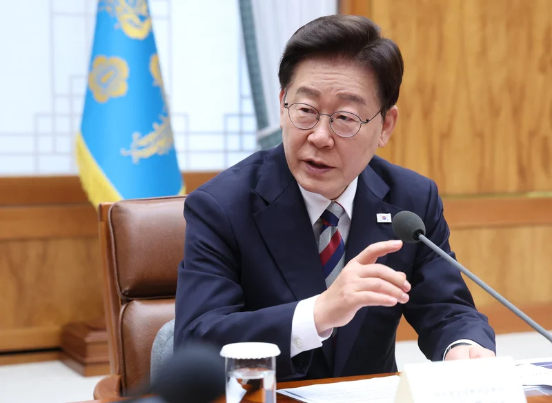 S. Korea President  Lee to host China's top diplomat amid US row