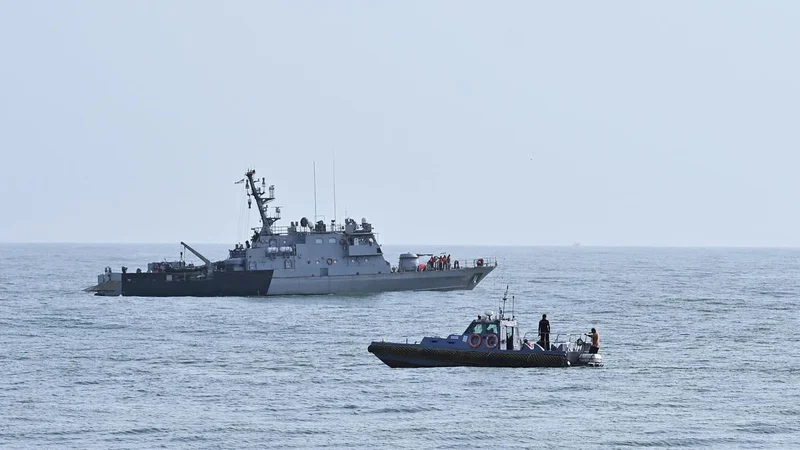 Navy joins search for missing fishermen in Thiruvananthapuram