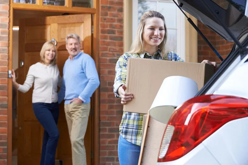 6 money lessons to teach your teen before they head to university