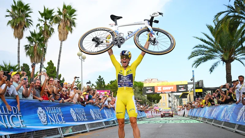 'Go chase the dreams': Vollering wins second Tour de France Femmes