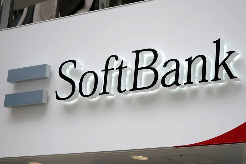 SoftBank profits drop 18%, stock falls 4% in Tokyo
