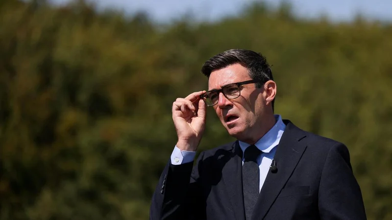 U.K. PM Burnham signals support for written constitution