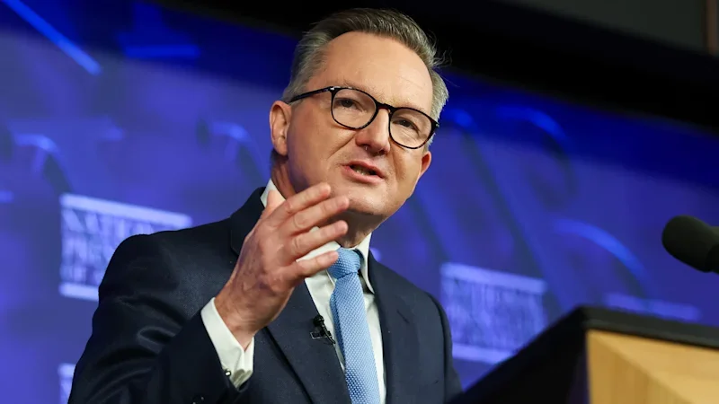 ‘We will use all the powers available’: Bowen lays down law to states on data centres