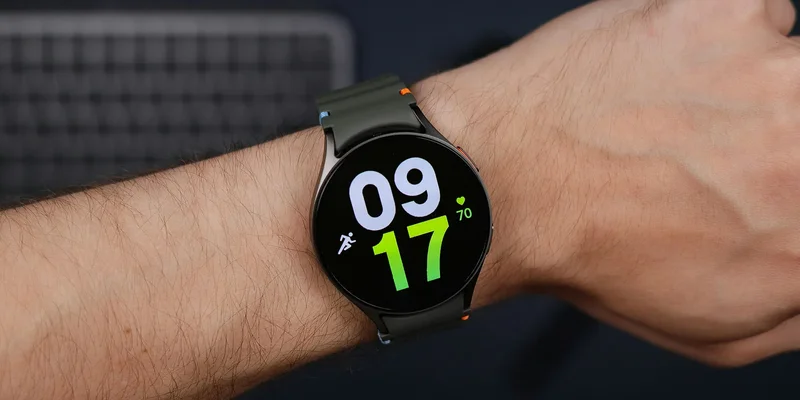 A round Apple Watch is possible, but an Apple Ring more likely