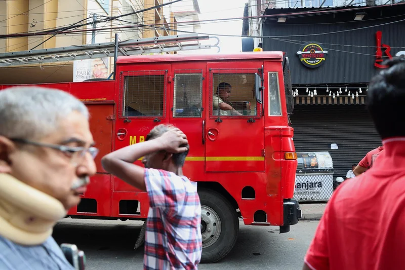 Hotel blaze in India's West Bengal kills 9