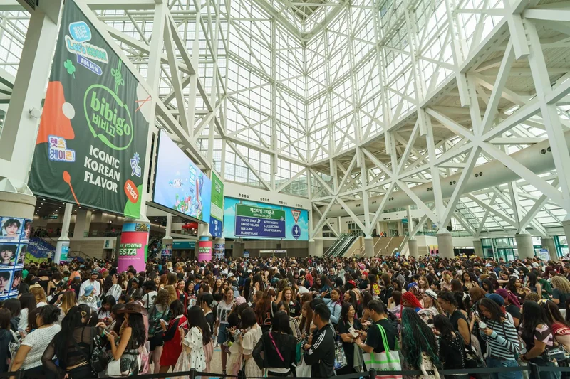 Highlights From KCON LA 2026: M Countdown, Night Market, And More