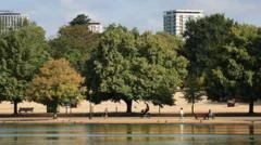 Royal Parks gardeners to strike over pay