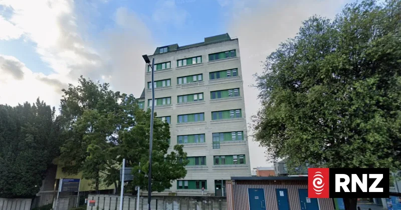 Workers in University of Otago building exposed to asbestos for years