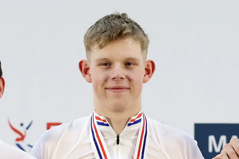 British cyclist Finlay Tarling dies aged 19 after crash at race in Portugal