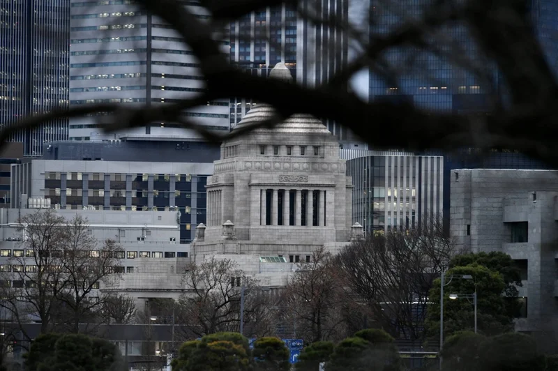 Concerns persist over salaries of lawmaker secretaries in Japan