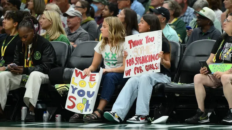Seattle Times columnist resigns after paper allegedly refused to run 'Save Women's Sports' column