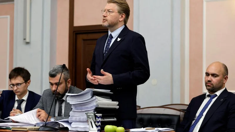 Russia’s Supreme Court upholds ban on anti-war party Yabloko