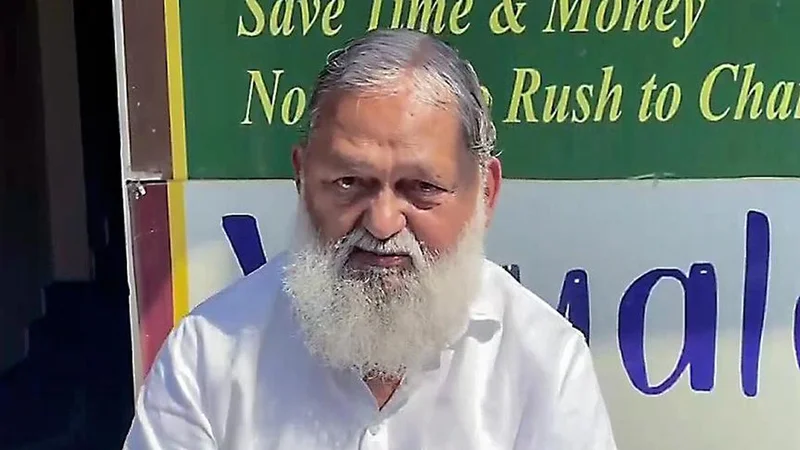 Ahead of proposed strike, Haryana Energy Minister Anil Vij says talks with employees underway