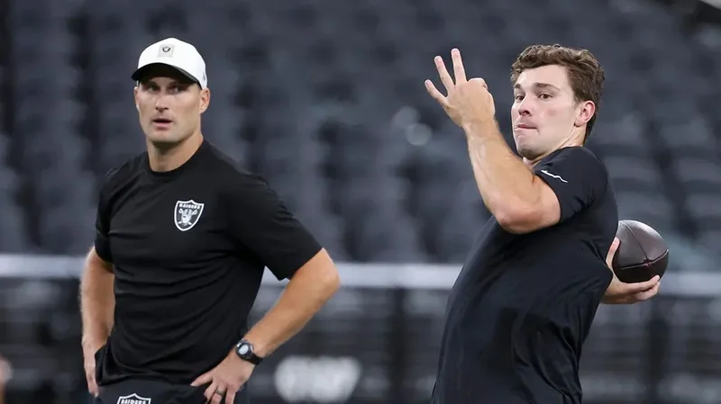 How Kirk Cousins and Fernando Mendoza are building 'great' relationship through Raiders work, faith and more