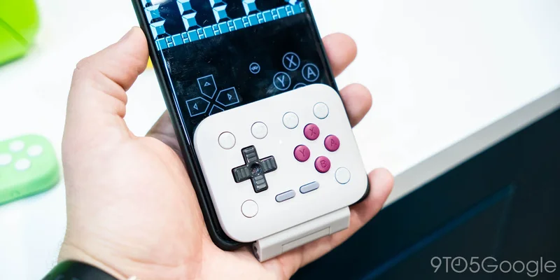 The ‘FlipPad’ is a compact game controller for Android, now available for $29.99