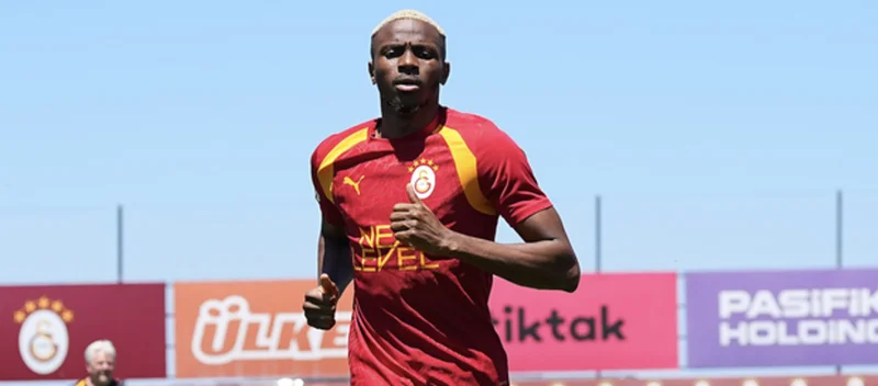 Transfer: Galatasaray offered €130m for Osimhen