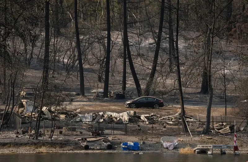 Dry lightning, hot weather expected to increase wildfire conditions in BC Interior